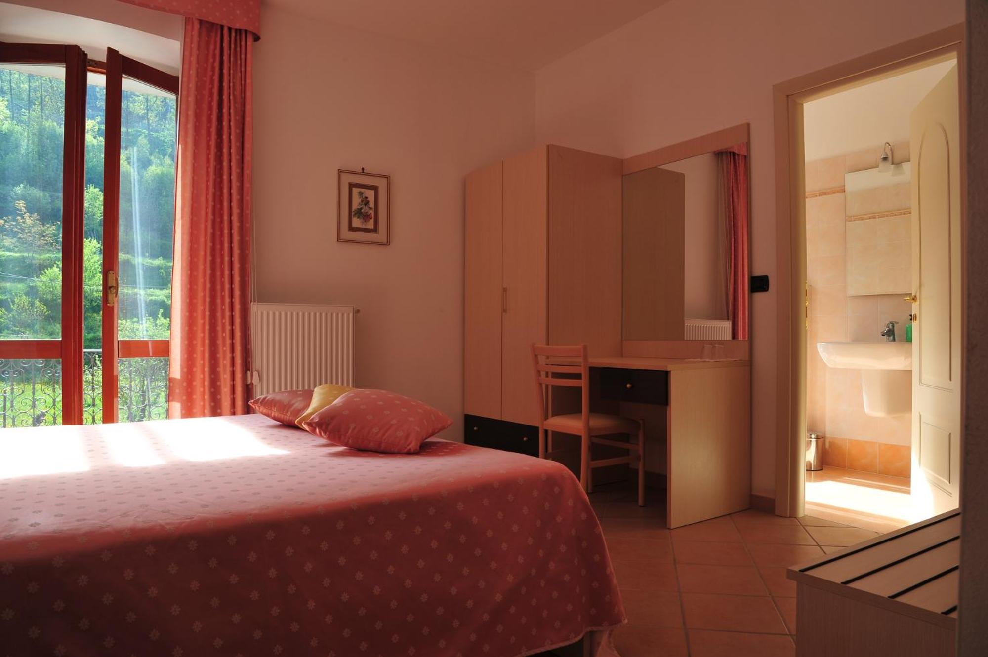 Affittacamere B&B Trattoria Della Posta Maissana Екстер'єр фото